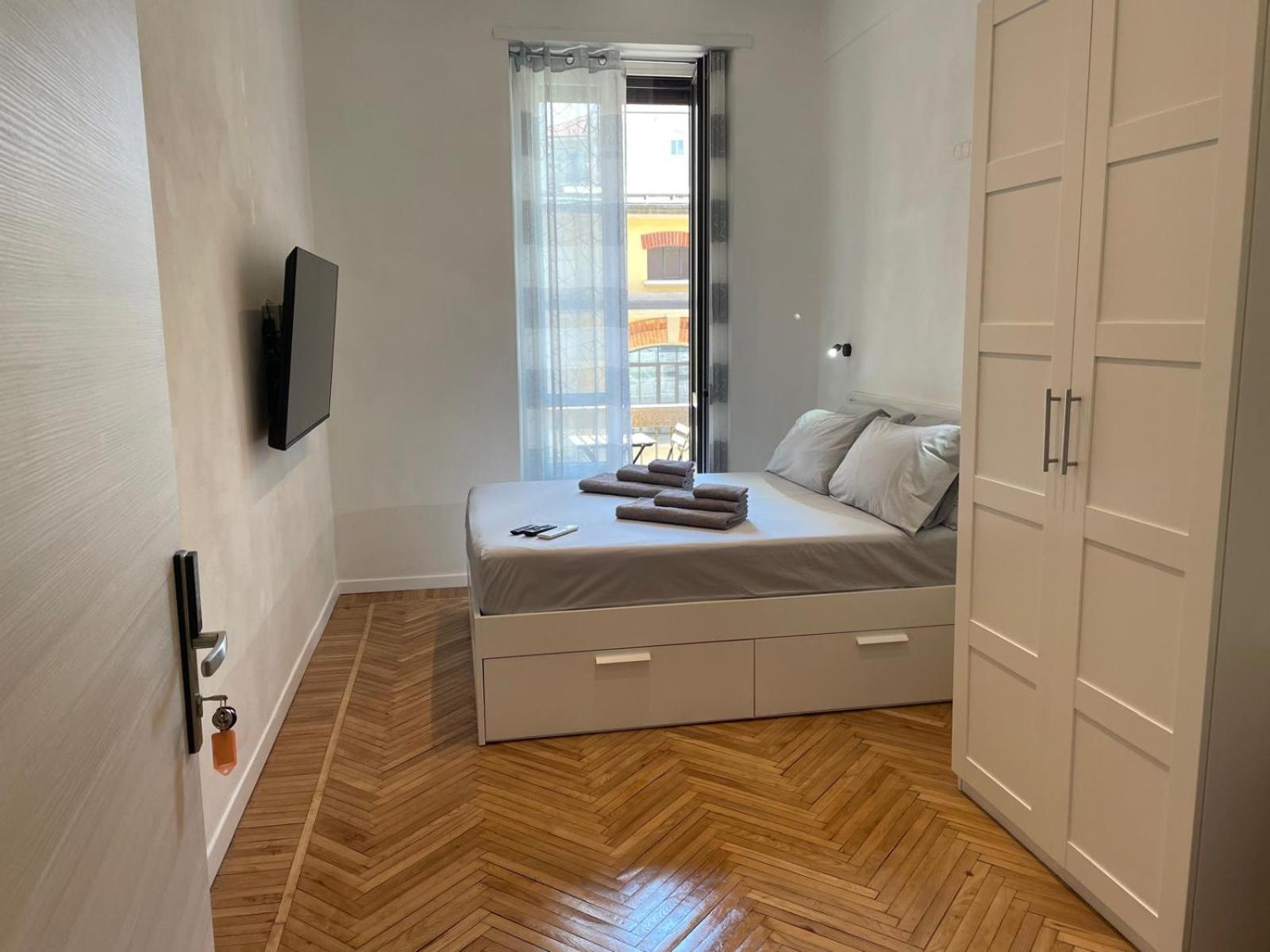 Drooms 4,0 Domotic Smart Self 24H,7 Vicino Treni Porta Susa E Centro Storico Turín Exterior foto